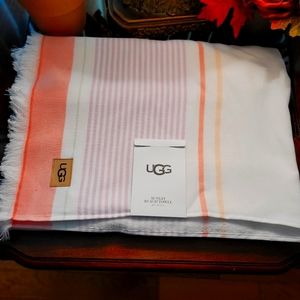 UGG Sunlit Beach Towel